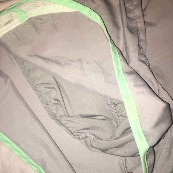 💚Running Shorts💚 - Picture 5 of 6